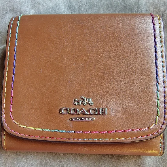 Coach Leather Wallet - Picture 5 of 6